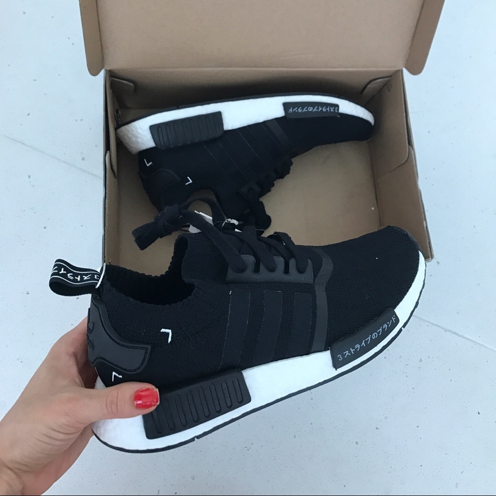 Adidas NMD_R1 panda / black