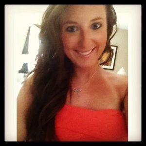Meet your Posher, Erica