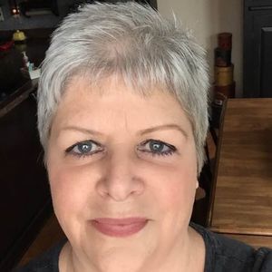 Meet your Posher, Colleen