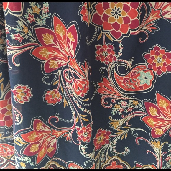 Floral pattern tunic - Picture 2 of 4