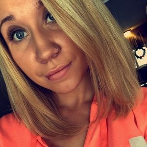 Meet your Posher, Hailey