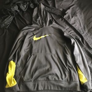nike hoodie