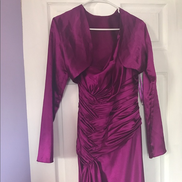 Purple prom dress - Picture 3 of 3