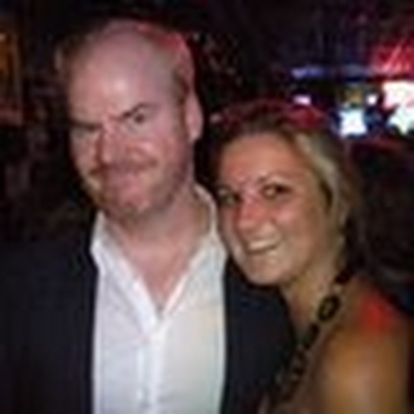 Meet your Posher, Nicole - Picture 1 of 1