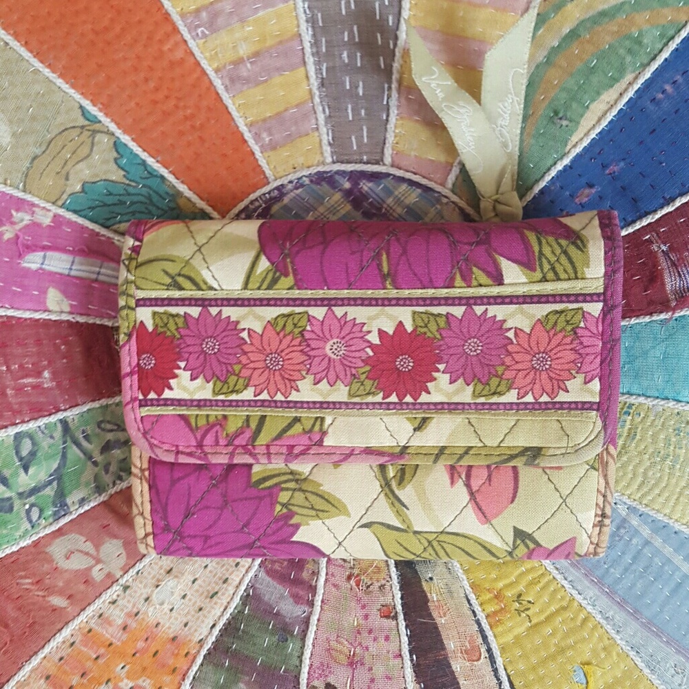 Vera Bradley Floral Wristlet.