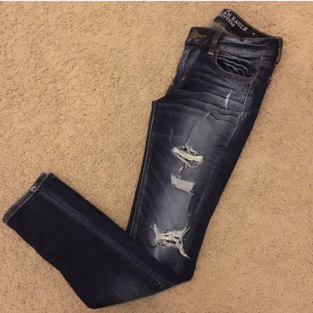 American Eagle ripped jeans