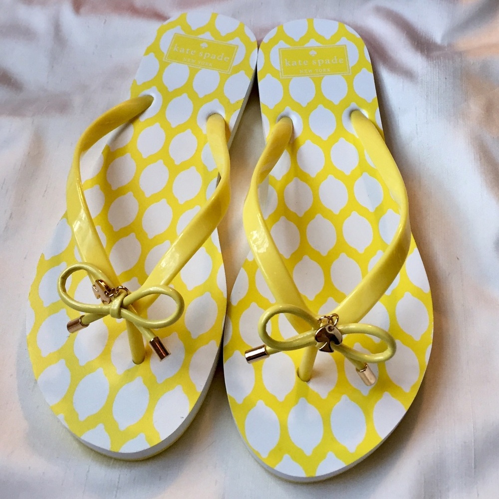 Kate Spade 🍋 Yellow Flip flops🌼
