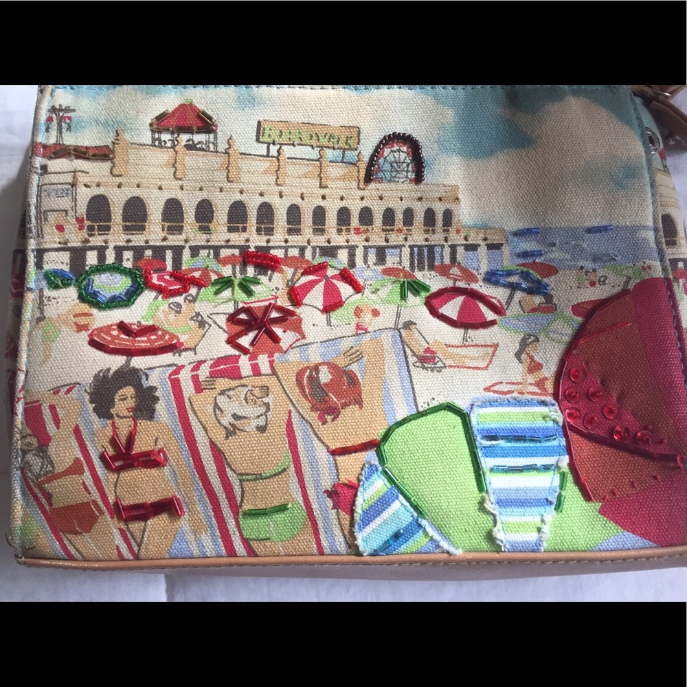 Adorable Small beach scene Bag!
