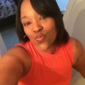 Meet your Posher, D renee