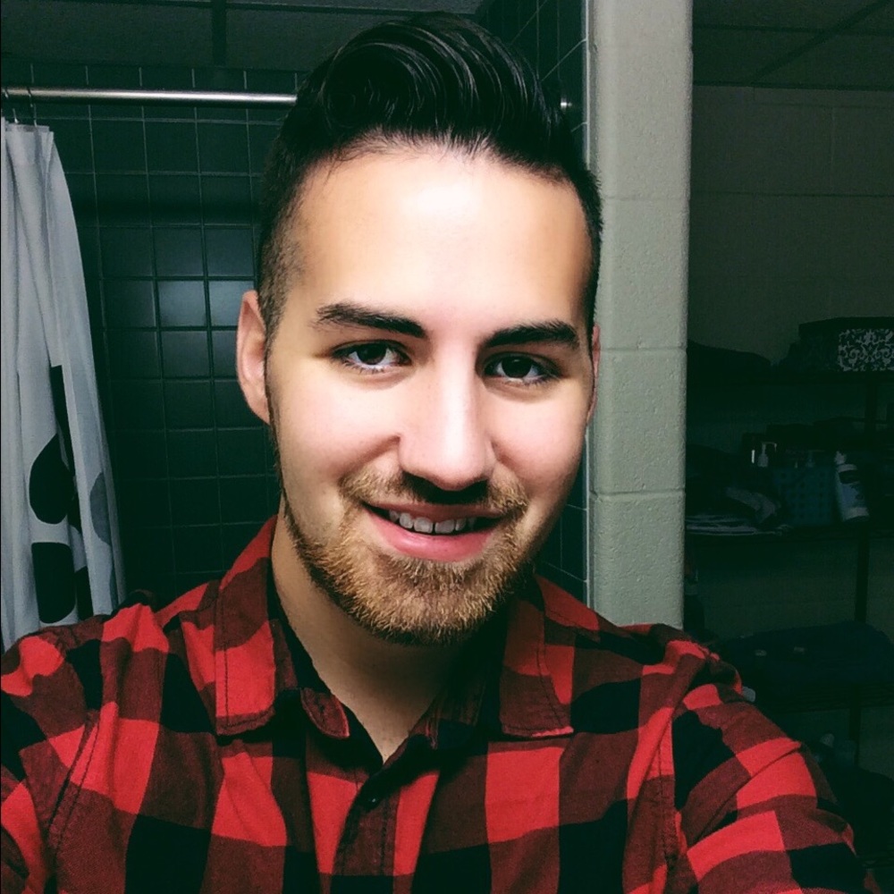 Meet your Posher, Zachary
