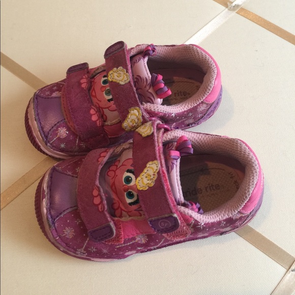 Stride Rite Other - Stride Rite Abby Cadaby sneakers for girls