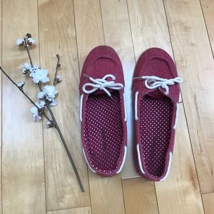 Red boat shoes
