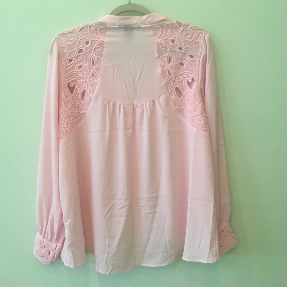 Pink blouse - Picture 2 of 2