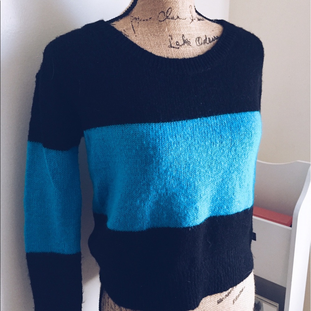 Aeropostale sweater