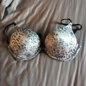 Victoria's Secret Push-up Bra