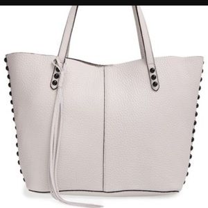 Rebecca Minkoff
Medium Unlined Tote-color putty