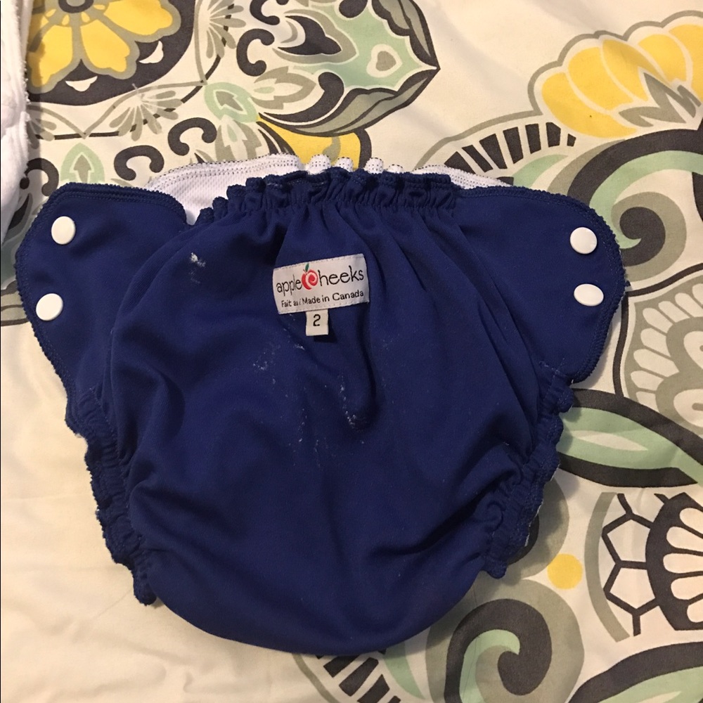 Size 2 apple cheeks swim diaper