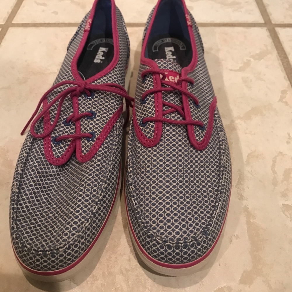 Never worn before Keds