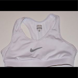 NIKE Pro Dri-fit WHITE sports bra youth M