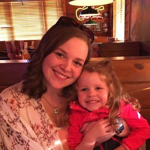 Meet your Posher, Kelsey