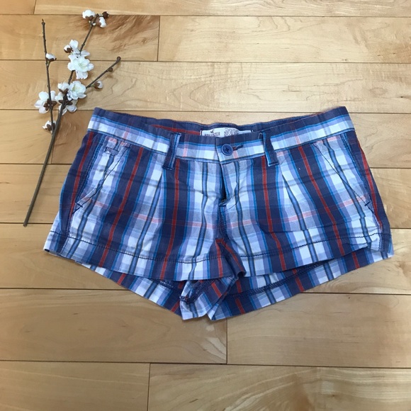 Hollister plaid shorts - Picture 1 of 4