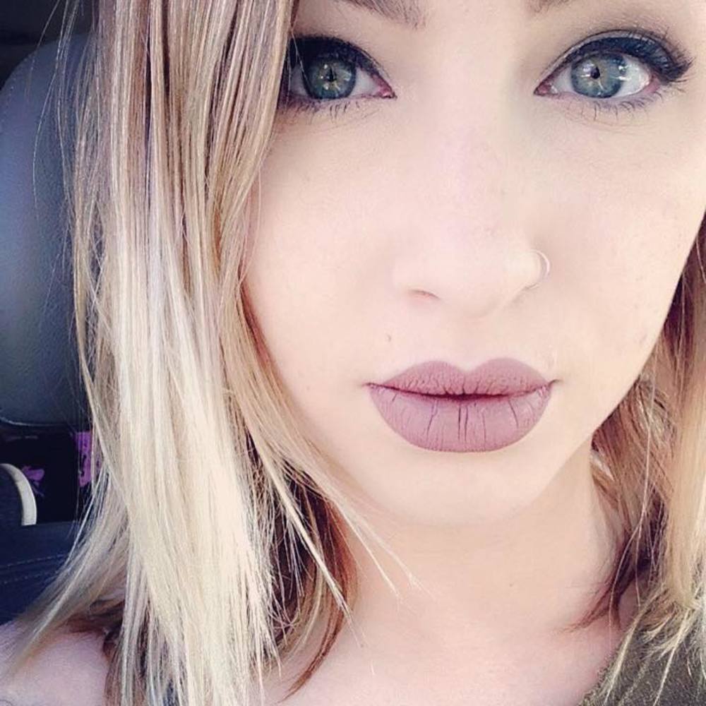 Meet your Posher, Arianna