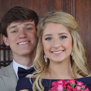 Meet your Posher, Lydia