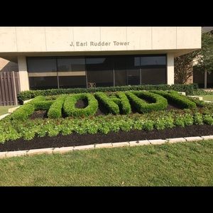 Meet your Posher, Marta