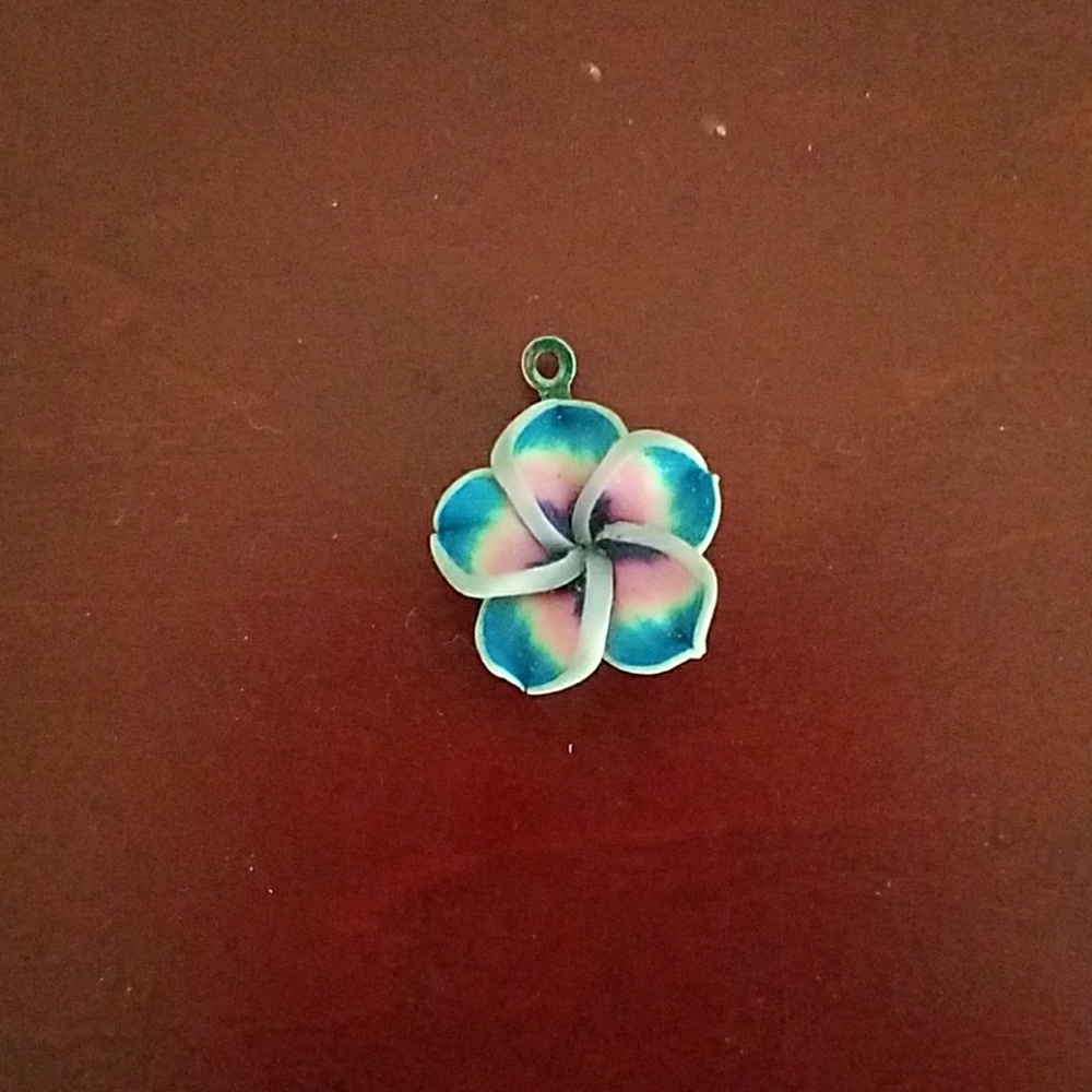 Flower charm