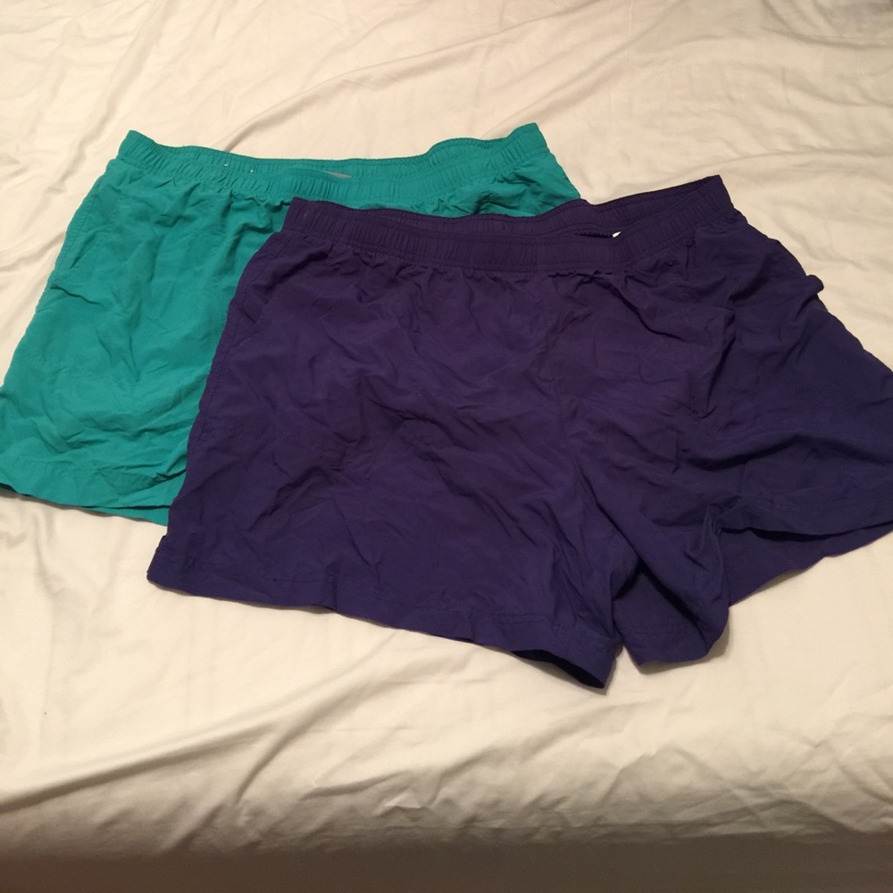 2 pairs of Columbia Shorts