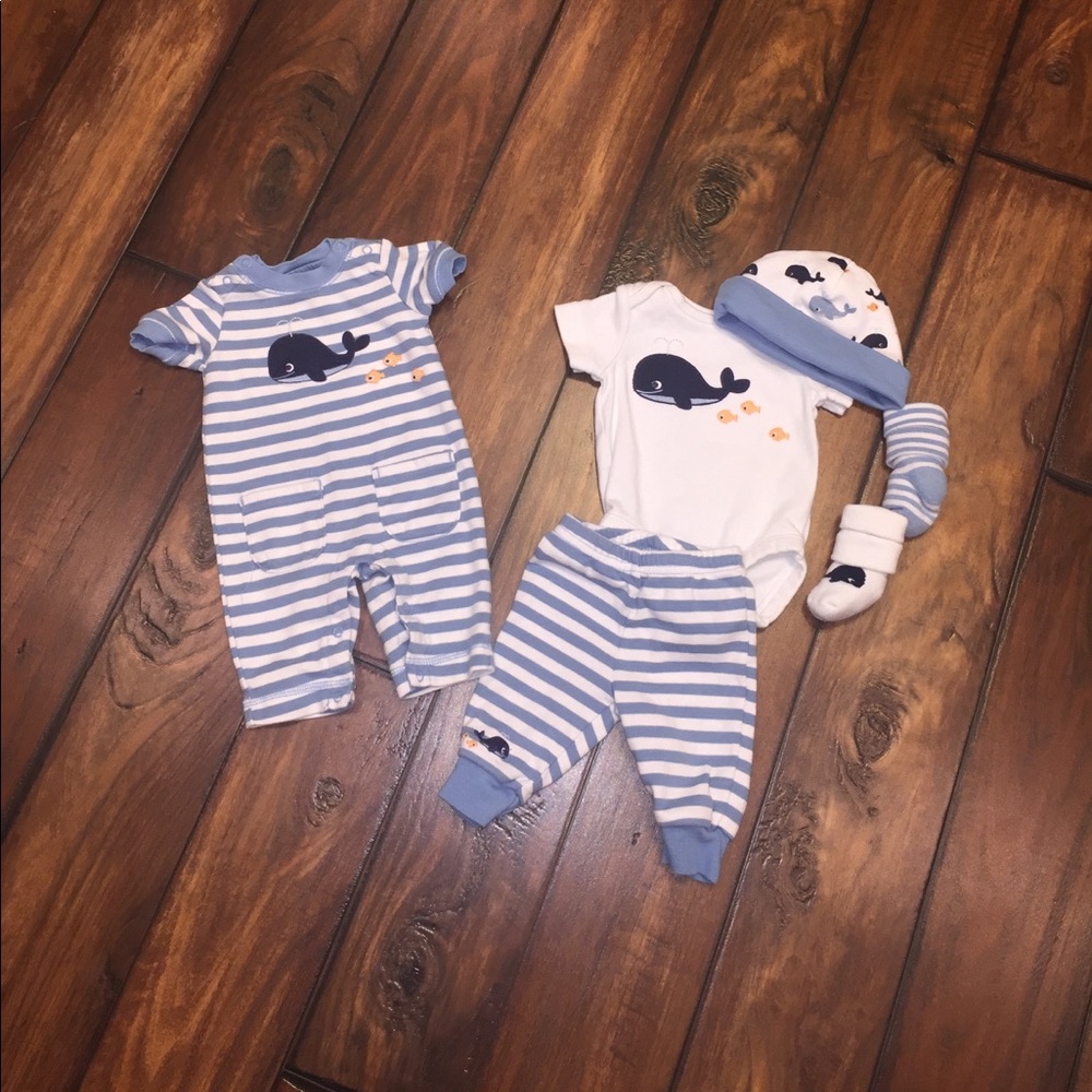 Gymboree 5-9 lbs whale set