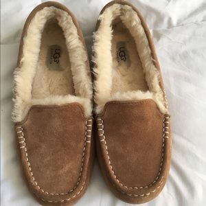 PRICE DROP!!! 🎉UGG Australia Slippers