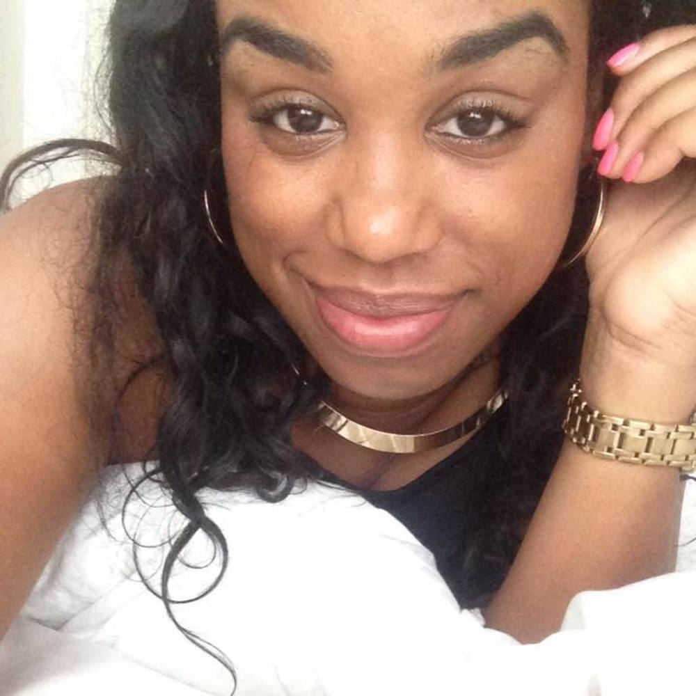 Meet your Posher, Sade