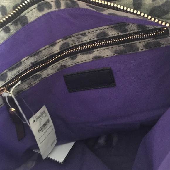 New - Picture 3 of 4