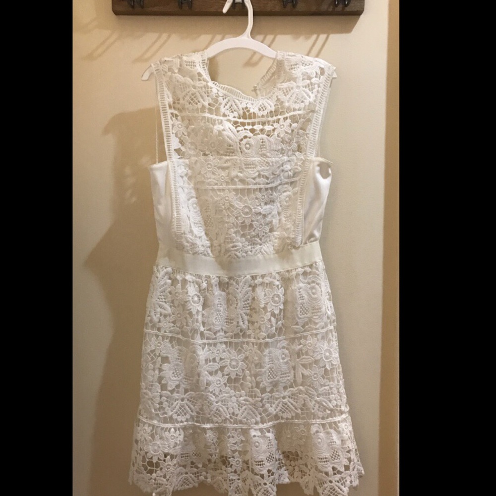 NWT Romeo & Juliet Couture white lace dress L