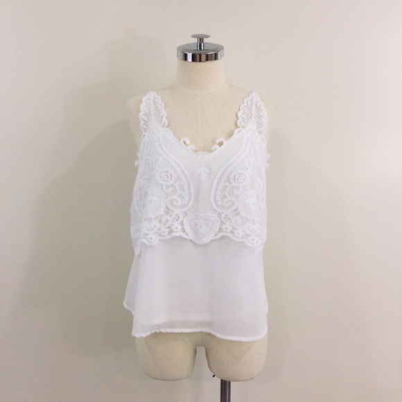 [ lemonade ] NWOT white layered crochet tank - Picture 2 of 8