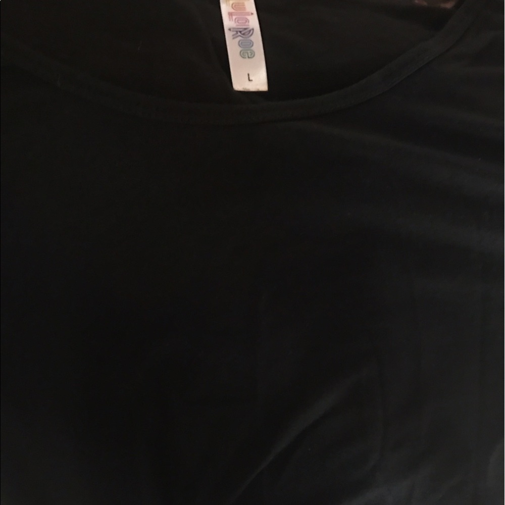 NWOT BLACK L Perfect Tee, too big 😩😭