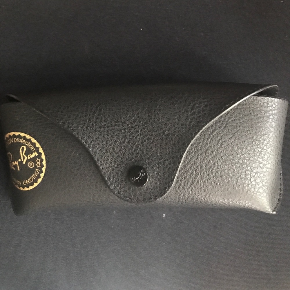 Rayban case