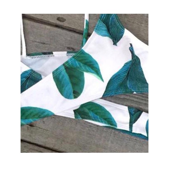 Court & Spark Fresh Leaves Bikini Set - Picture 4 of 5