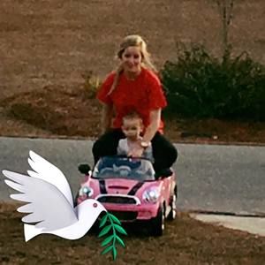 Meet your Posher, Elizabeth