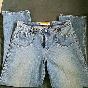 KikIt Jeans 🔥PRICED TO SELL🔥