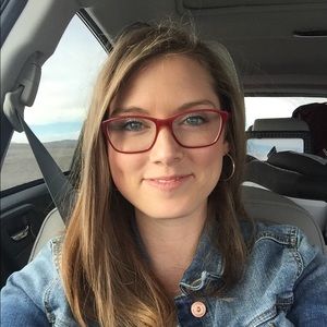 Meet your Posher, Natalie