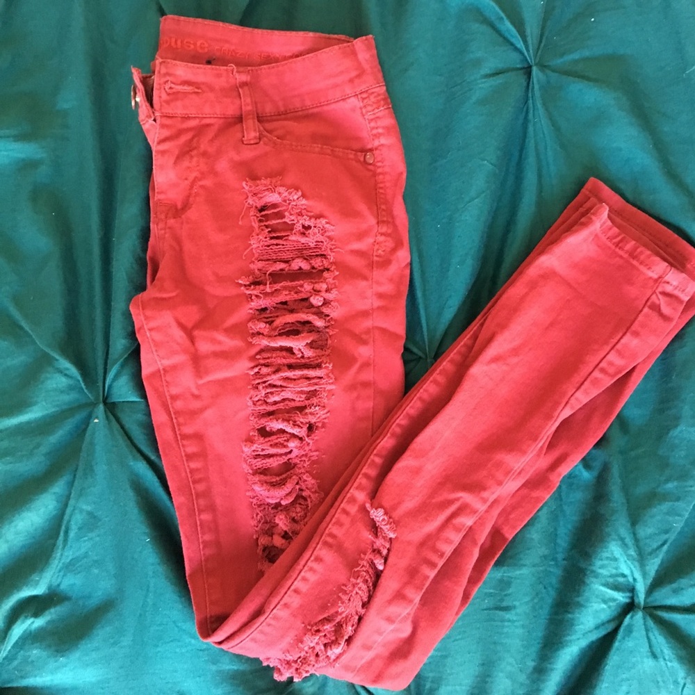 Fun Red Ripped Fashion Jeans