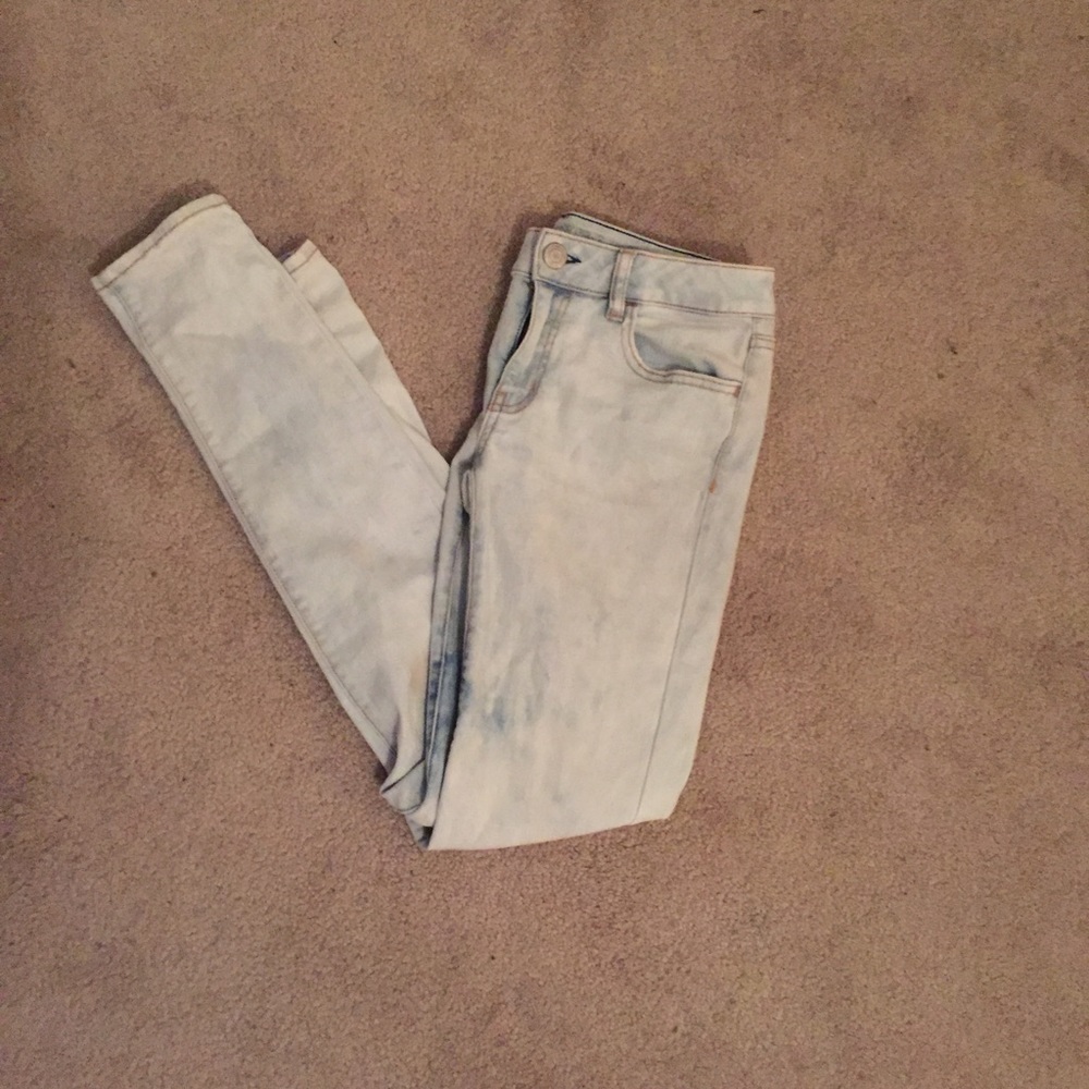 Acid wash size 6-Long skinny jeans