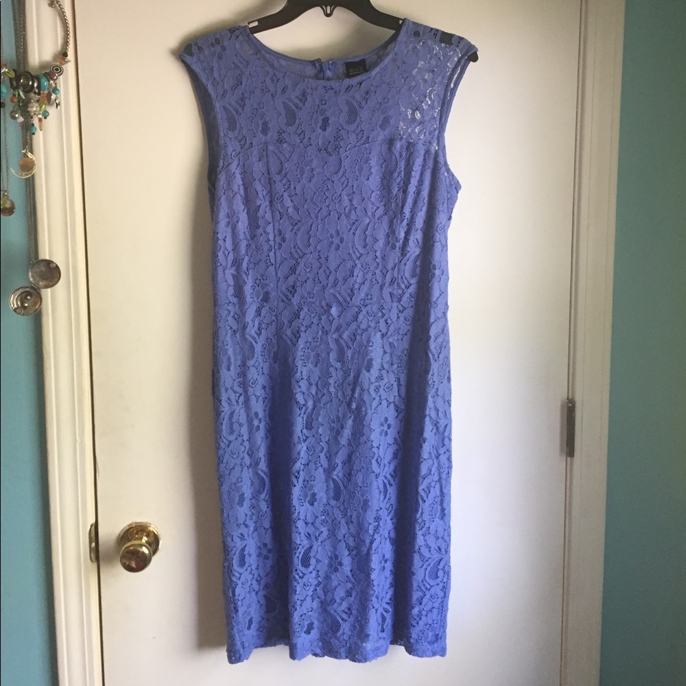 Lace, blue, sweetheart neckline dress