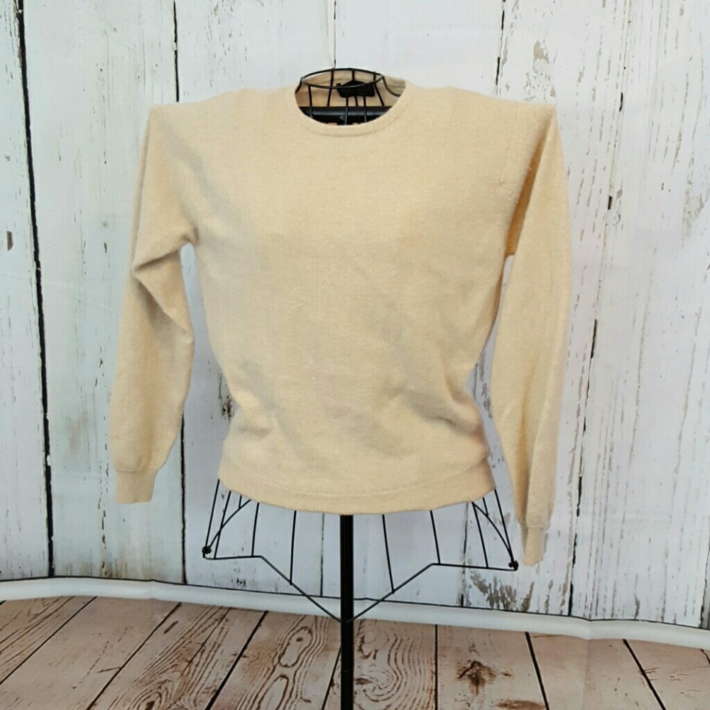 Vintage Charter Club cashmere sweater, size S.