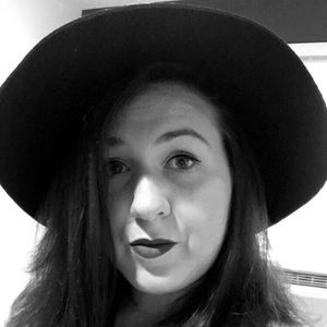 Meet your Posher, Chrissy