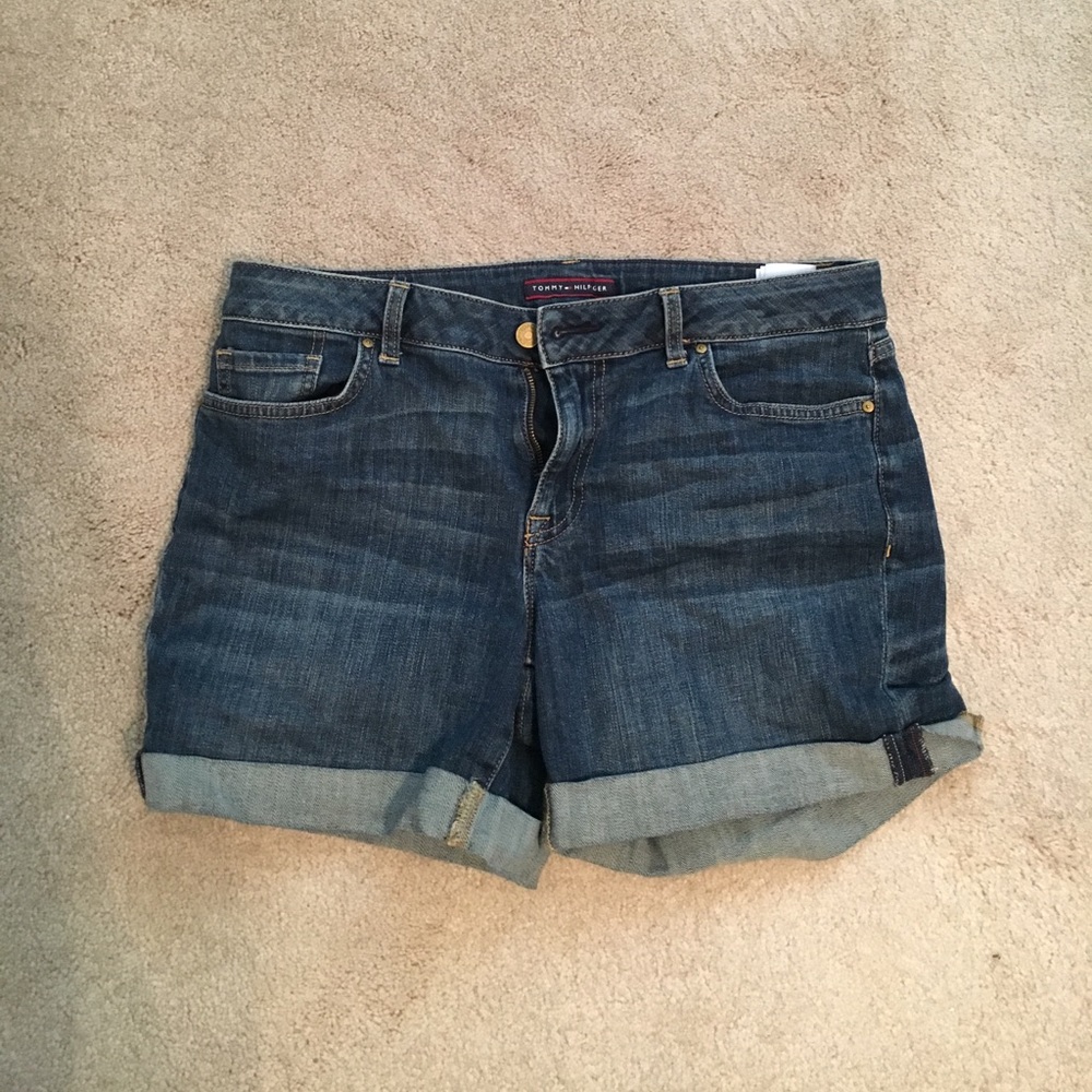 Tommy Hilfiger midi shorts