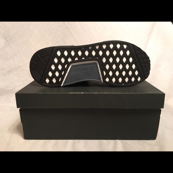 Adidas NMD R1 JD exclusive - Picture 3 of 4