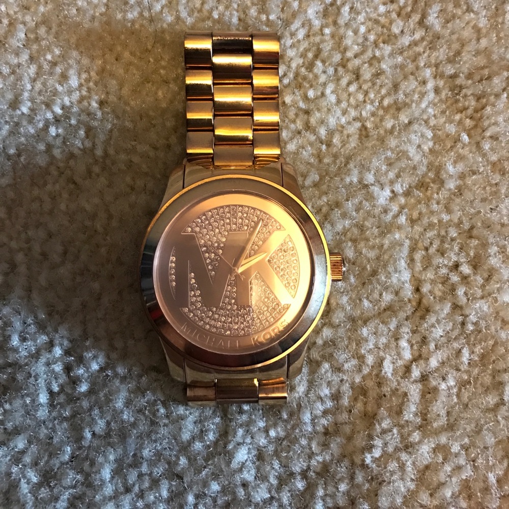 Rose Gold Micheal Kors watch !